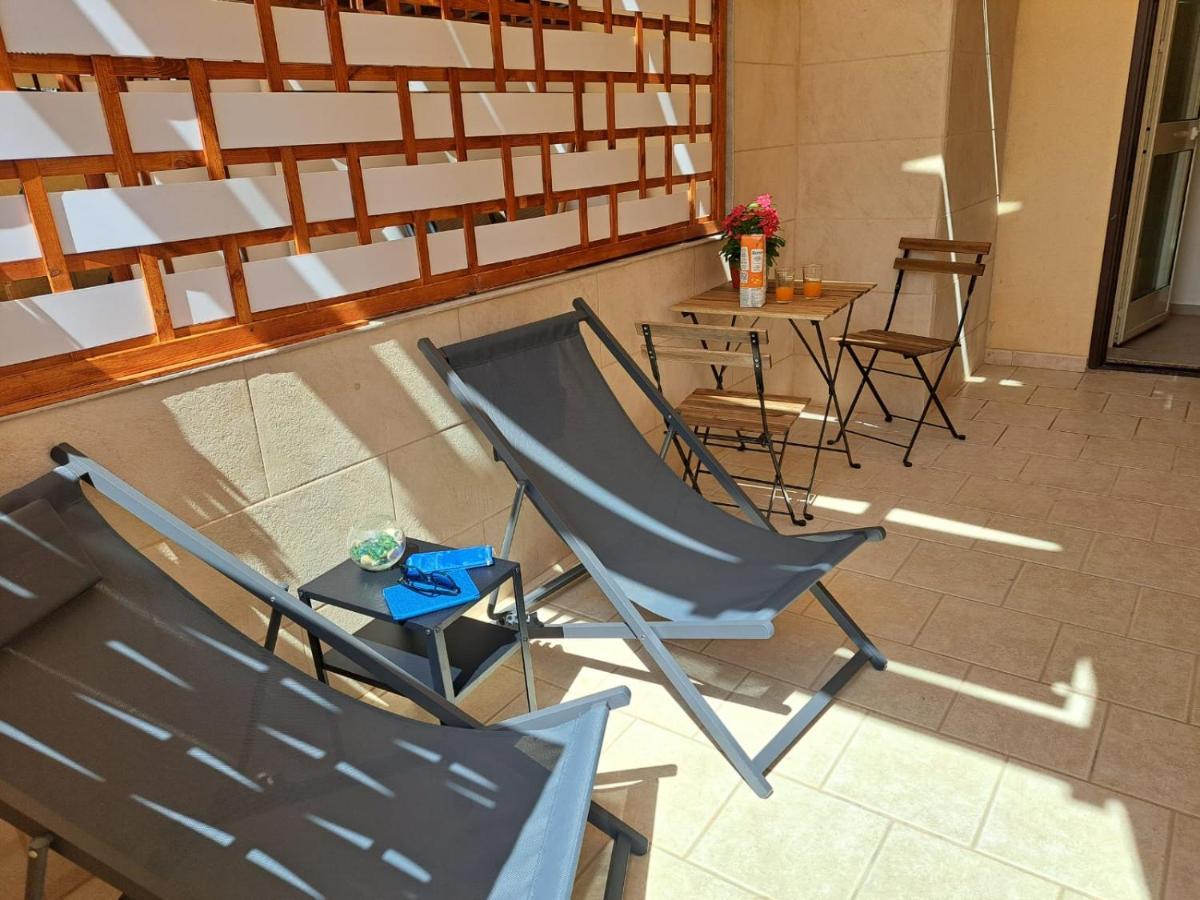Casa Vacanze Il Giardino Dei Girasoli Marina di Ragusa Exteriör bild