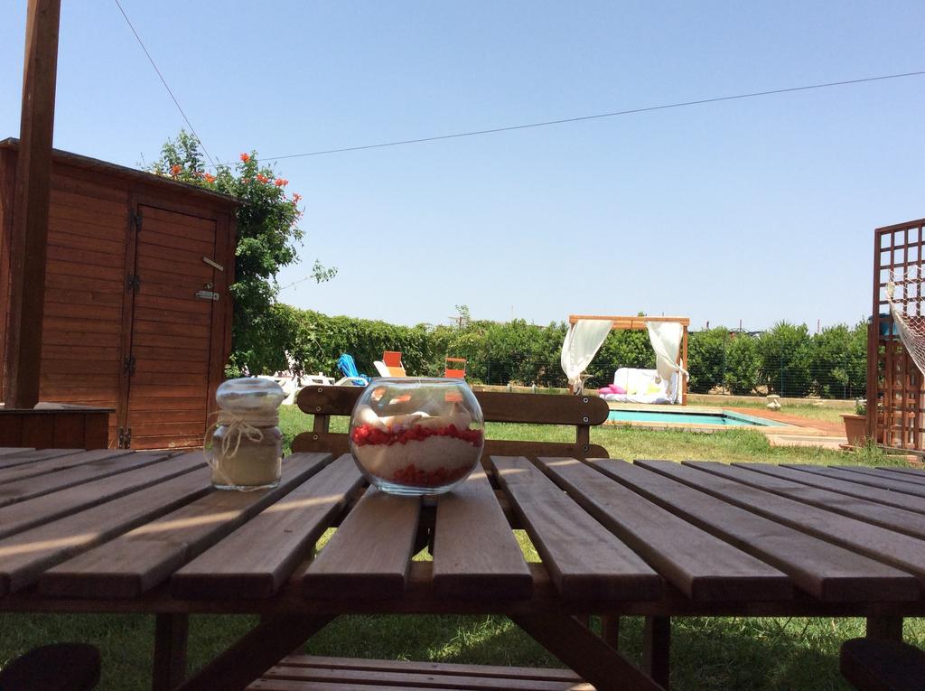 Casa Vacanze Il Giardino Dei Girasoli Marina di Ragusa Exteriör bild