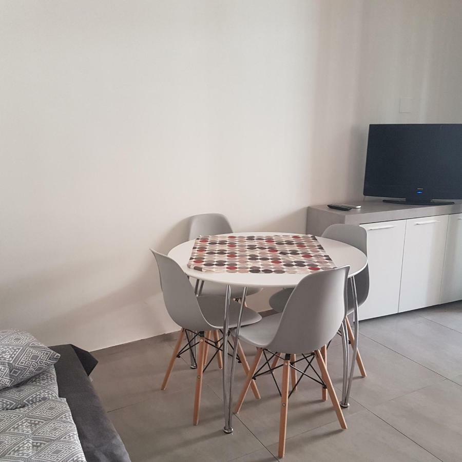 Casa Vacanze Il Giardino Dei Girasoli Marina di Ragusa Exteriör bild