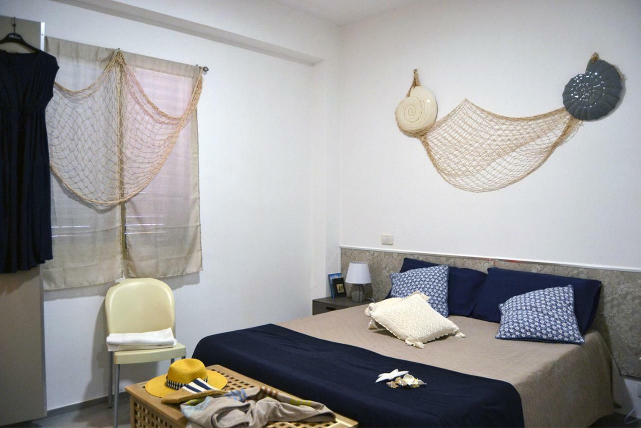 Casa Vacanze Il Giardino Dei Girasoli Marina di Ragusa Exteriör bild